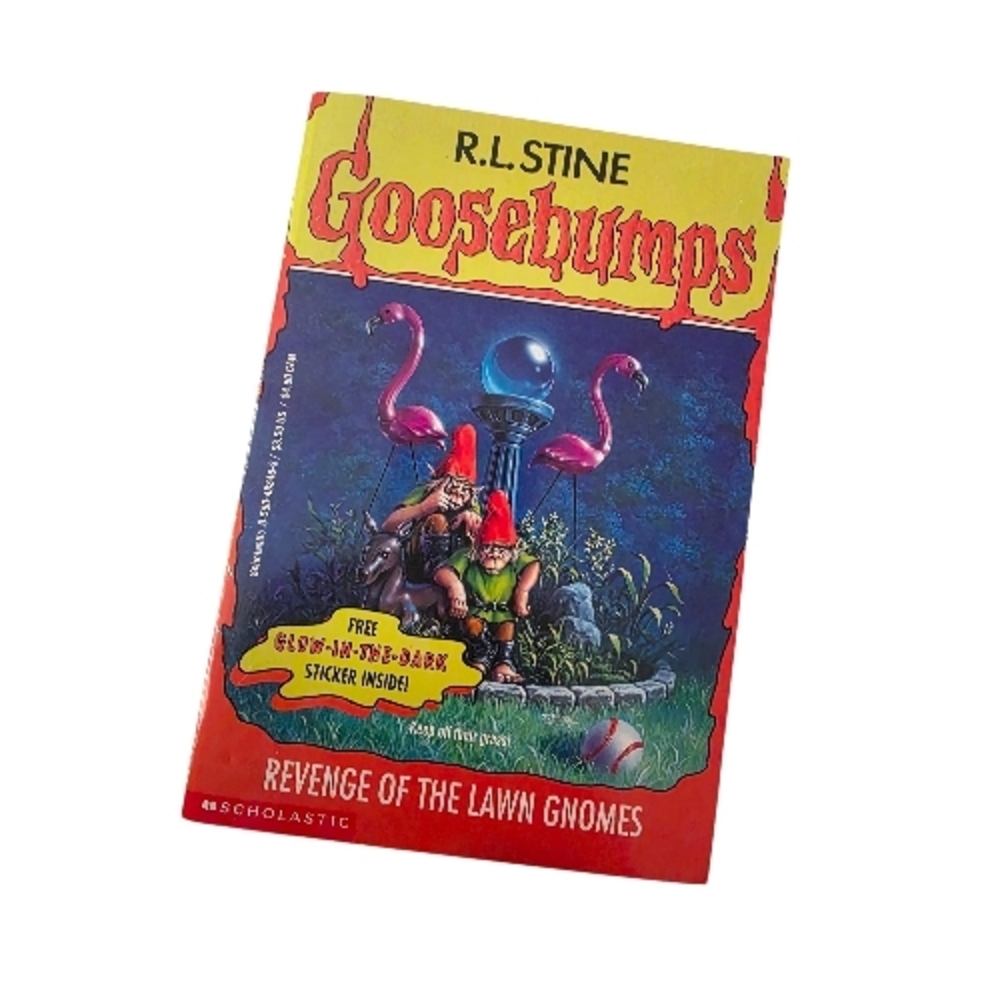 Scholastic Goosebumps: Revenge of the Lawn Gnomes - Red Cover